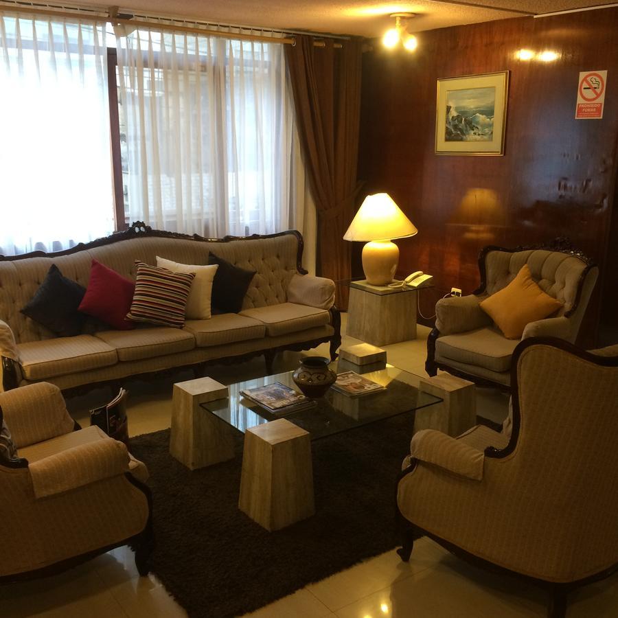 לימה Hotel El Carmelo Miraflores מראה חיצוני תמונה