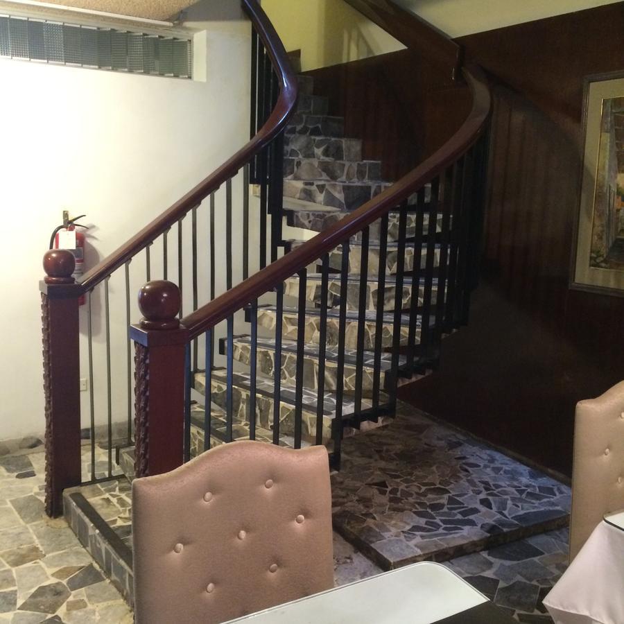 לימה Hotel El Carmelo Miraflores מראה חיצוני תמונה
