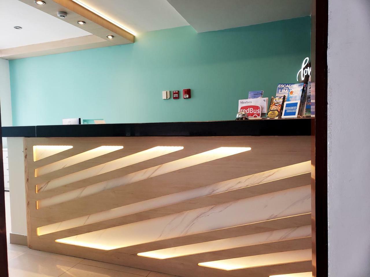 לימה Hotel El Carmelo Miraflores מראה חיצוני תמונה